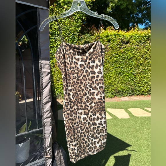 Leopard Bodycon Dress - Picture 3 of 4
